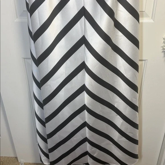 ALFRED SUNG Strapless Sweetheart D724P Black White Chevron Stripe Maxi Dress 16 - Picture 6 of 9